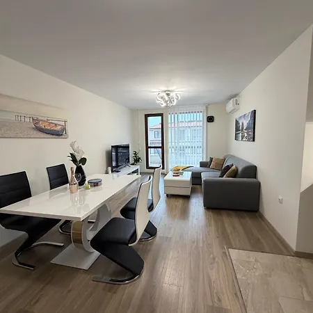 Apartamento Sea View 2 Bedroom - B-29-sarafovo *
