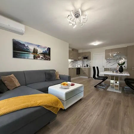 Apartamento Sea View 2 Bedroom - B-29-sarafovo *